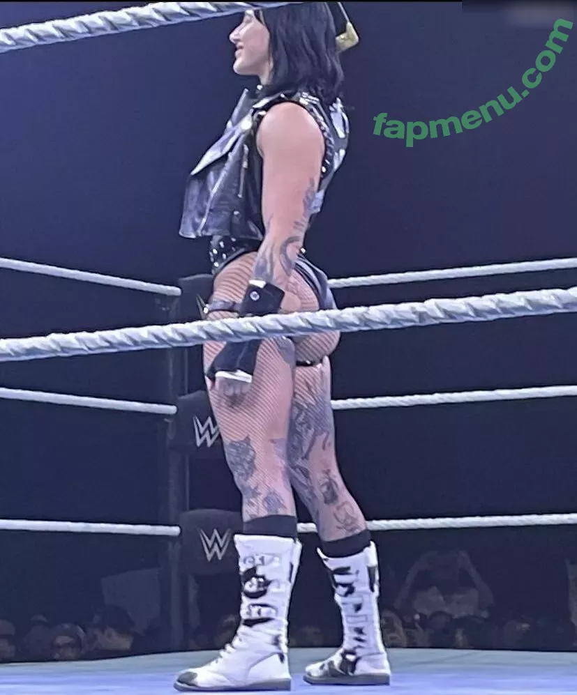 Rhea Ripley nude photo #1086 (RheaRipley_WWE / WWE / notrhearipley)