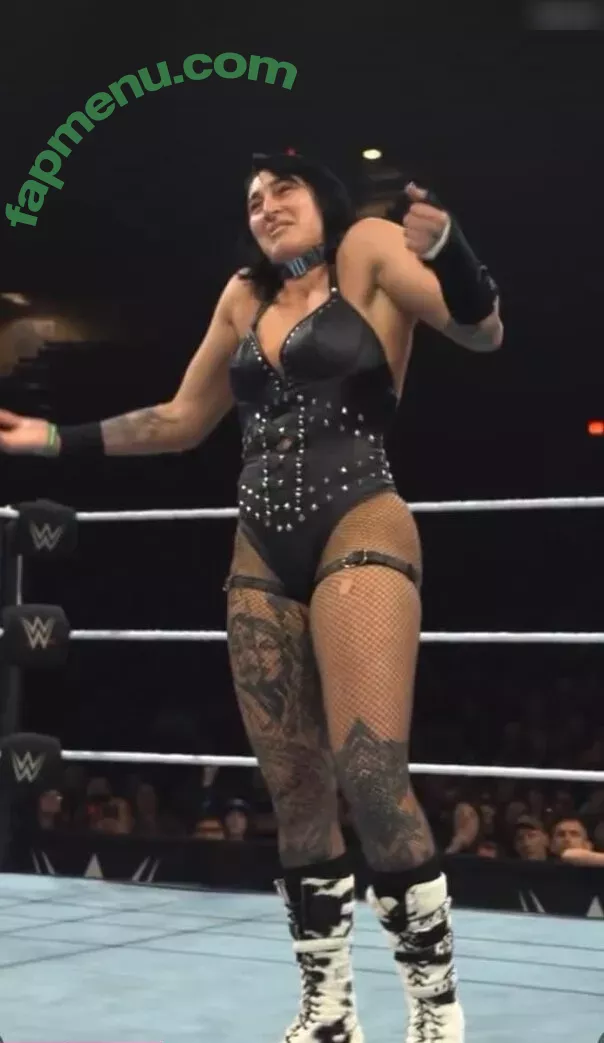 Rhea Ripley nude photo #1087 (RheaRipley_WWE / WWE / notrhearipley)