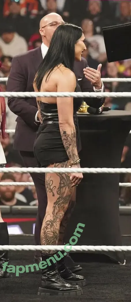 Rhea Ripley nude photo #1498 (RheaRipley_WWE / WWE / notrhearipley)