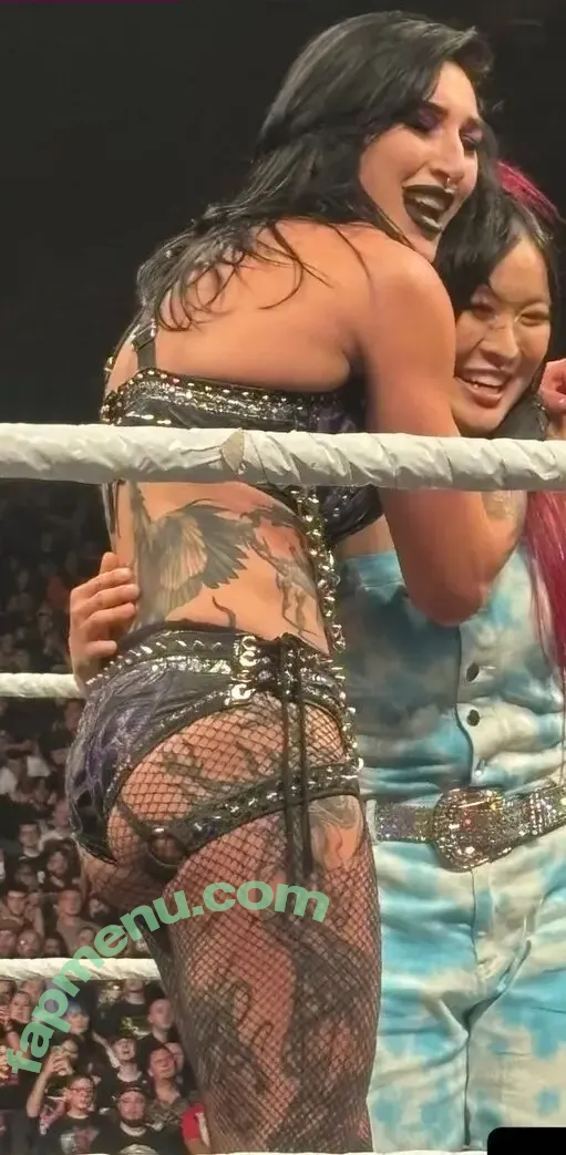 Rhea Ripley nude photo #1761 (RheaRipley_WWE / WWE / notrhearipley)