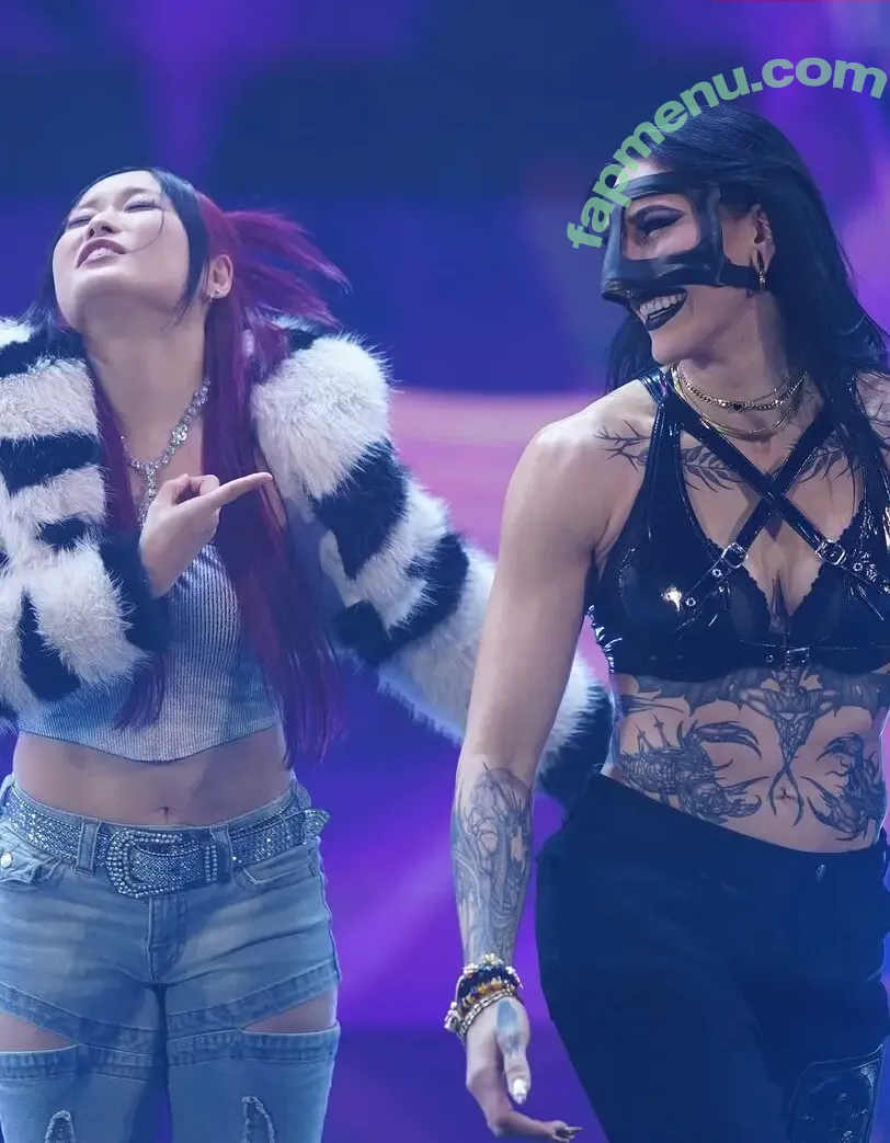 Rhea Ripley nude photo #1843 (RheaRipley_WWE / WWE / notrhearipley)