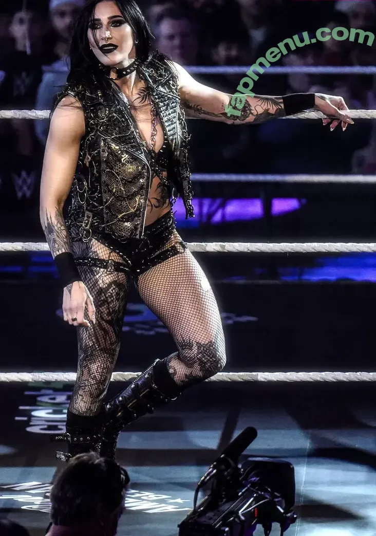 Rhea Ripley nude photo #1886 (RheaRipley_WWE / WWE / notrhearipley)