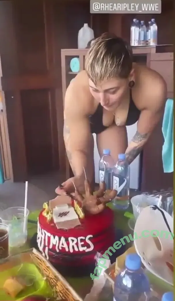 Rhea Ripley nude photo #1891 (RheaRipley_WWE / WWE / notrhearipley)
