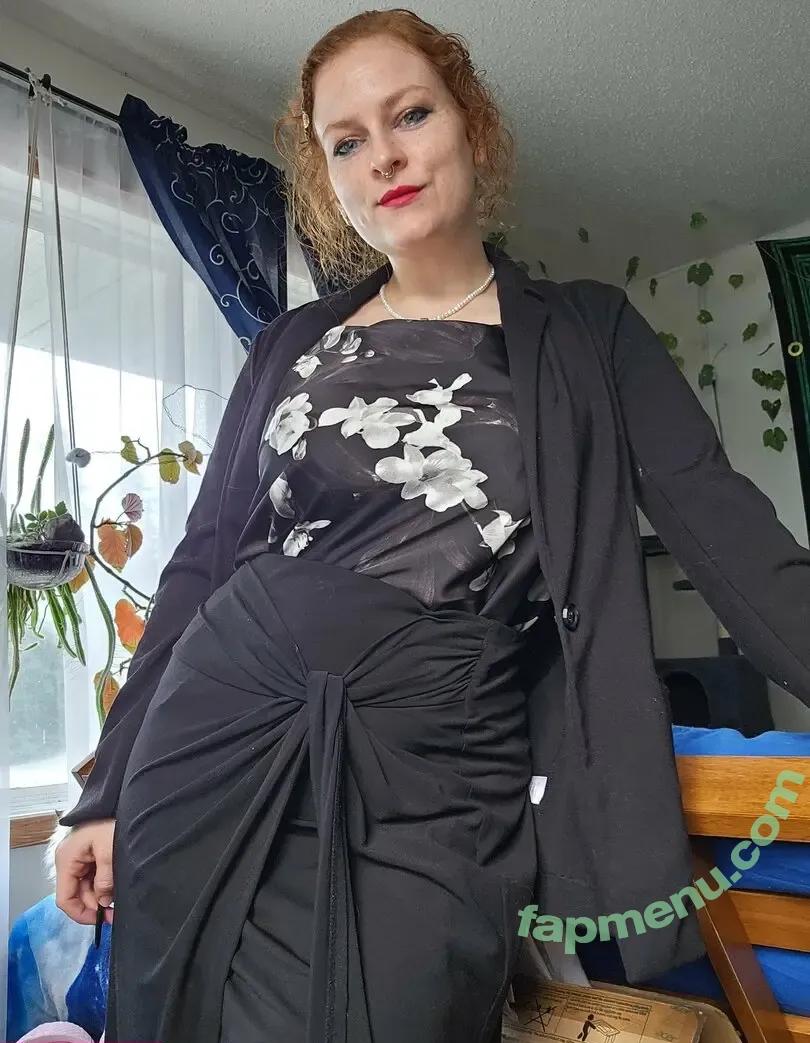 rheacreates nude photo #0148 (rheacreatesmagic)