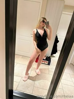 rheiaa / RheiaaPrime / Rheiaeilish / _rheiaa nude photo #0005