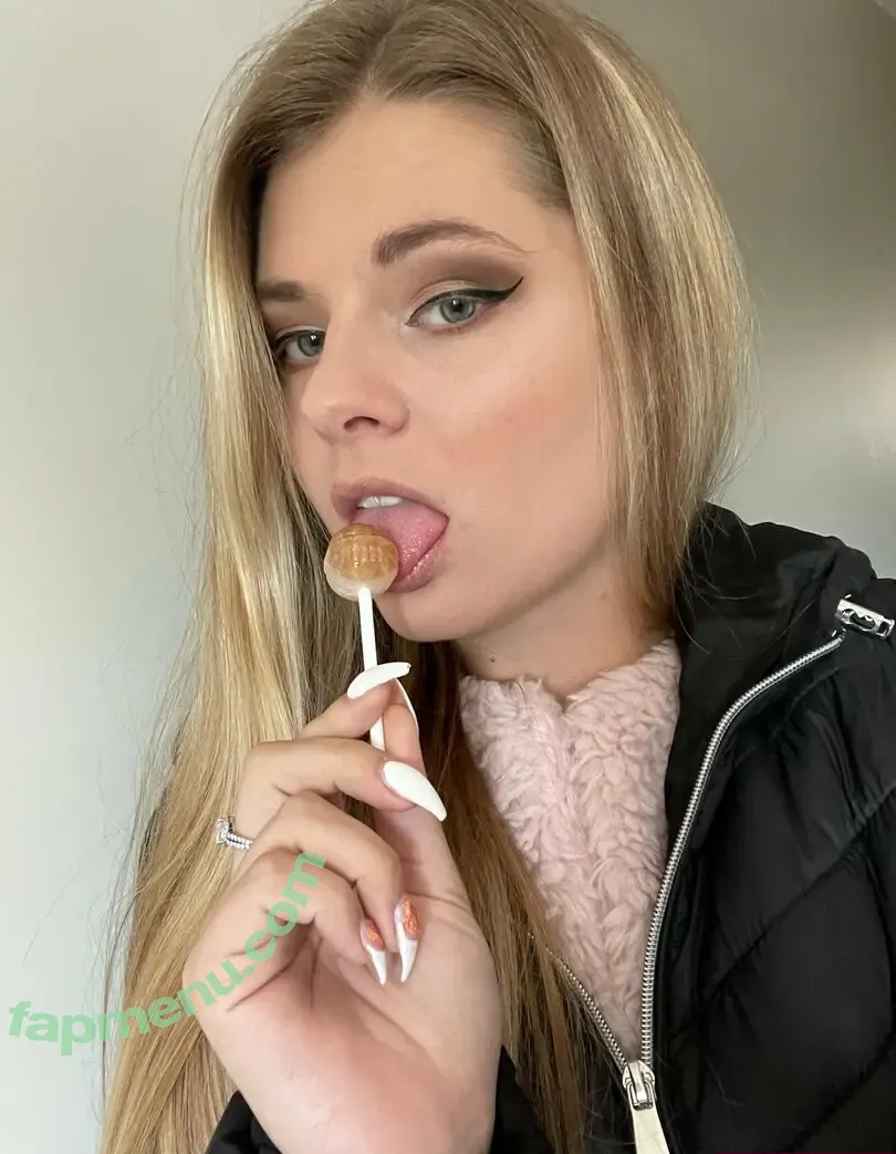 rheiaa nude photo #0341 (RheiaaPrime / Rheiaeilish / _rheiaa)