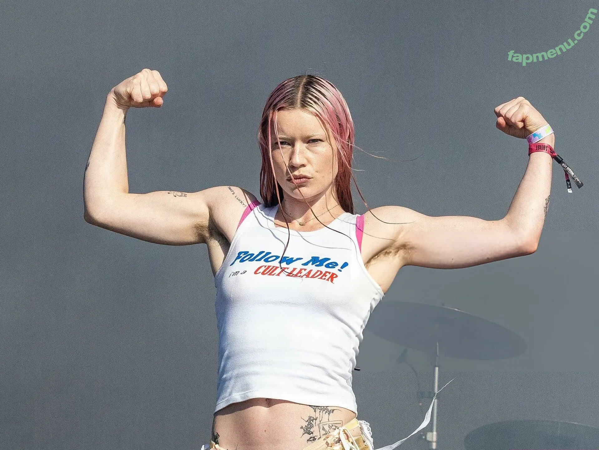 Rhian Teasdale nude photo #0107 (Wet Leg (band / rhianteasdale)