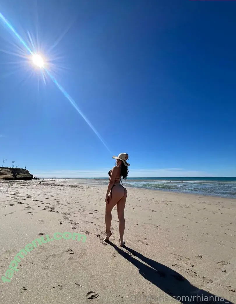 rhianna_ri nude photo #0033 (rhianna_rii)