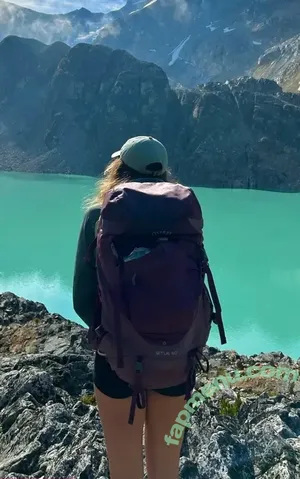 rhiannonhikes / Rhiannon Wood nude photo #0065