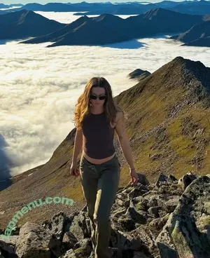 rhiannonhikes / Rhiannon Wood nude photo #0076