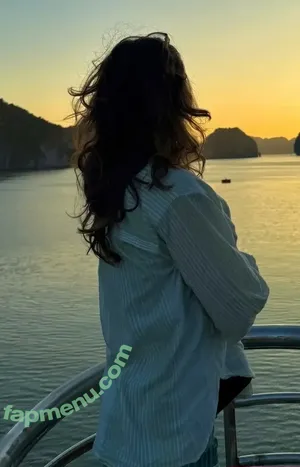 rhiannonhikes / Rhiannon Wood nude photo #0088