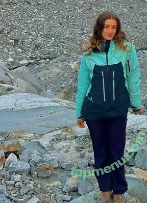 rhiannonhikes / Rhiannon Wood nude photo #0092