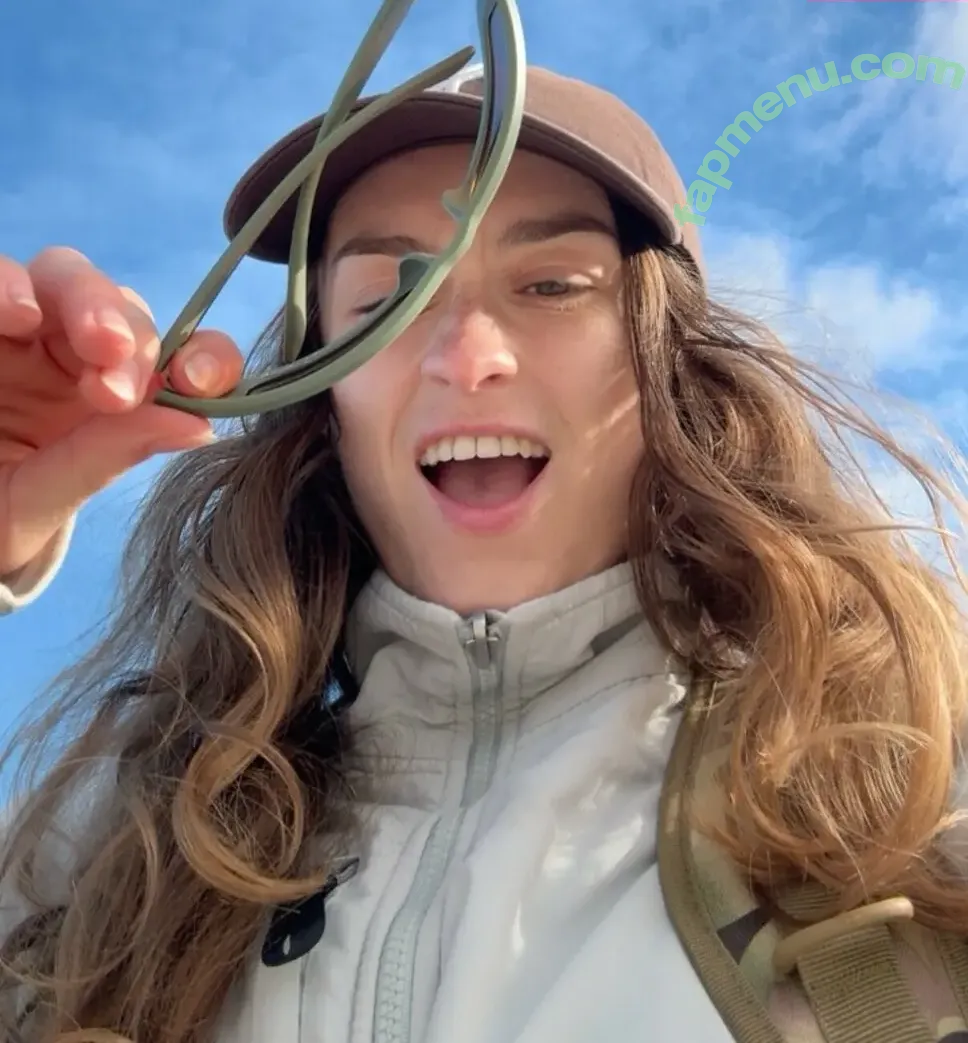 rhiannonhikes nude photo #0044 (Rhiannon Wood)