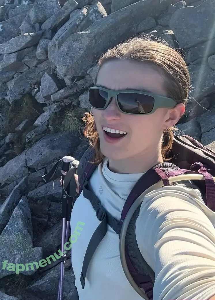 rhiannonhikes nude photo #0067 (Rhiannon Wood)