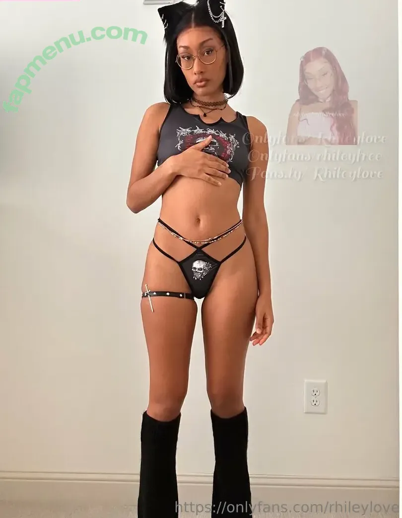 rhileylove nude photo #0006 (rhileylove)