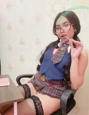 Rhioenna Lim / Rhioexxa_k / rrrrr_ely nude photo #0005