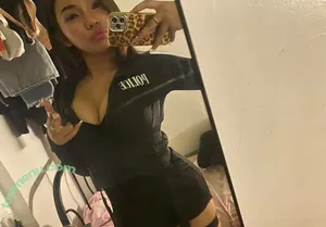 Rhioenna Lim / Rhioexxa_k / rrrrr_ely nude photo #0011