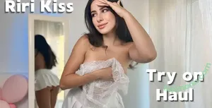 ri_ri_kiss / Ri Ri Kiss / reel / ri_ri nude photo #0005