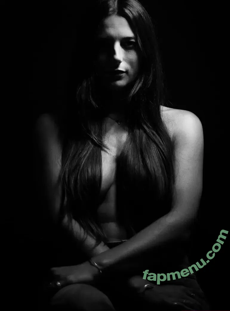 Ria Williams nude photo #0081 (ria_williams6 / riaaa.w / riawilliams)