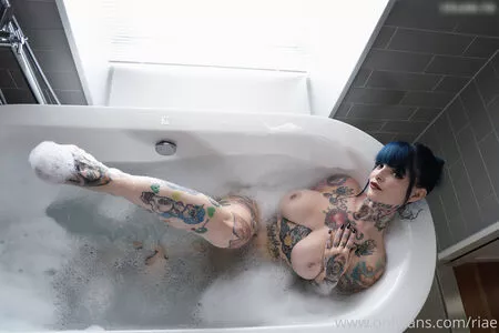 Riae / riae_ nude photo #0121