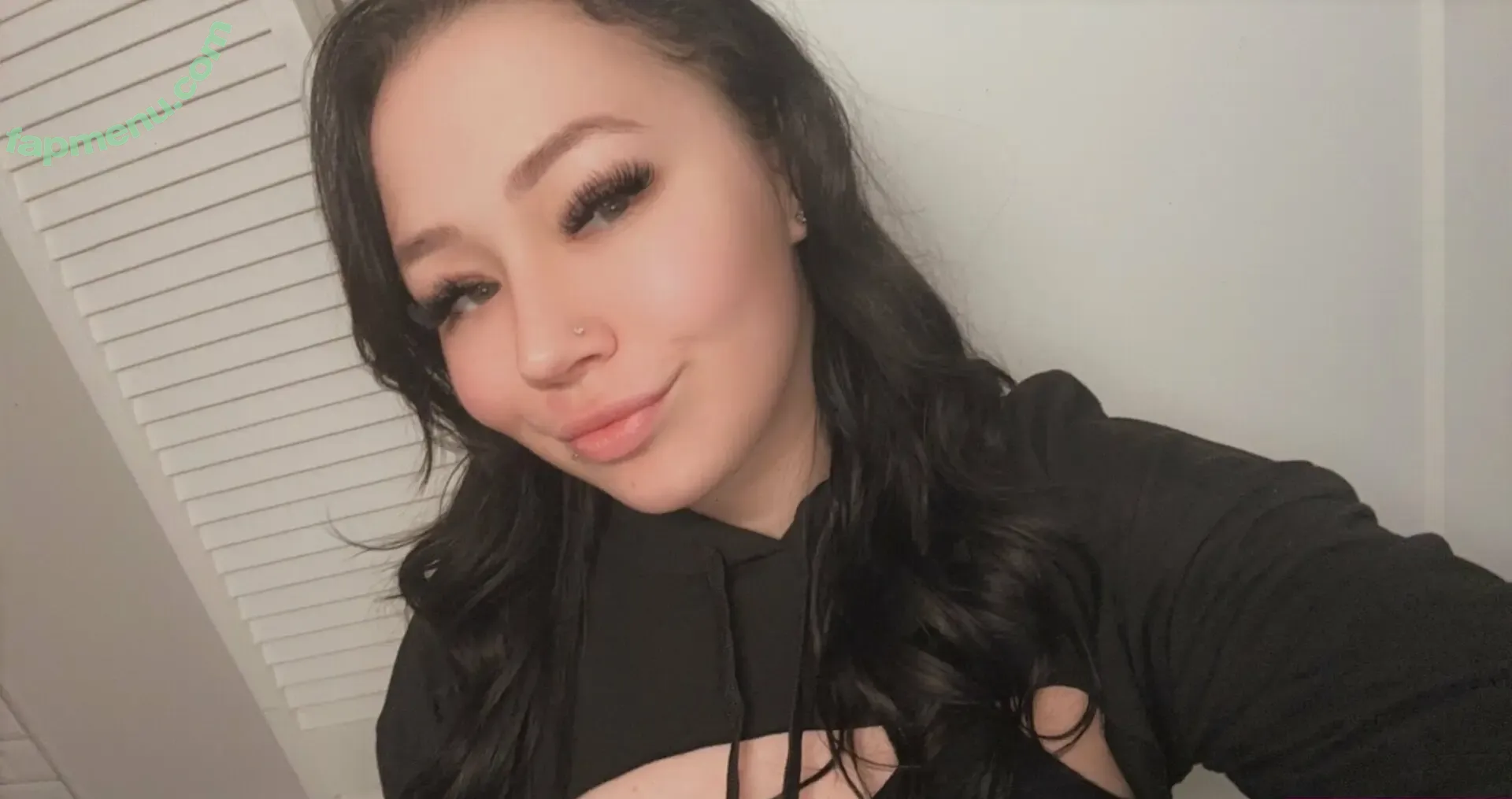 Riahbear18 nude photo #0014 (Riahbear18)