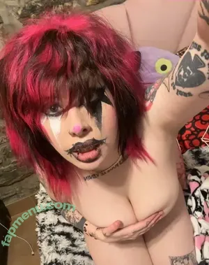 RiAnimator / ri.animator / valentinehotline nude photo #0003