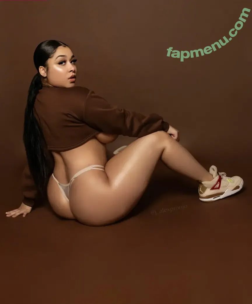 Ricanmami nude photo #0037 (Latina Queen / Rican Mami / Turicamami / ricanbaddiee / turicanmamii)