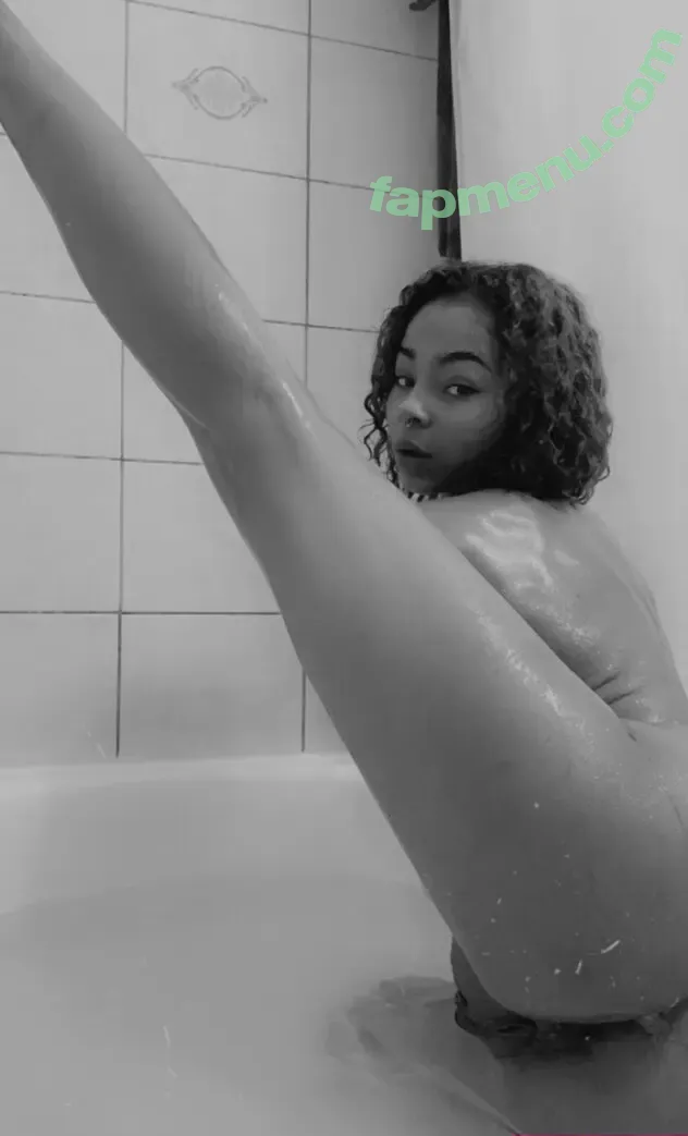 ricannn nude photo #0017 (ricannn__)