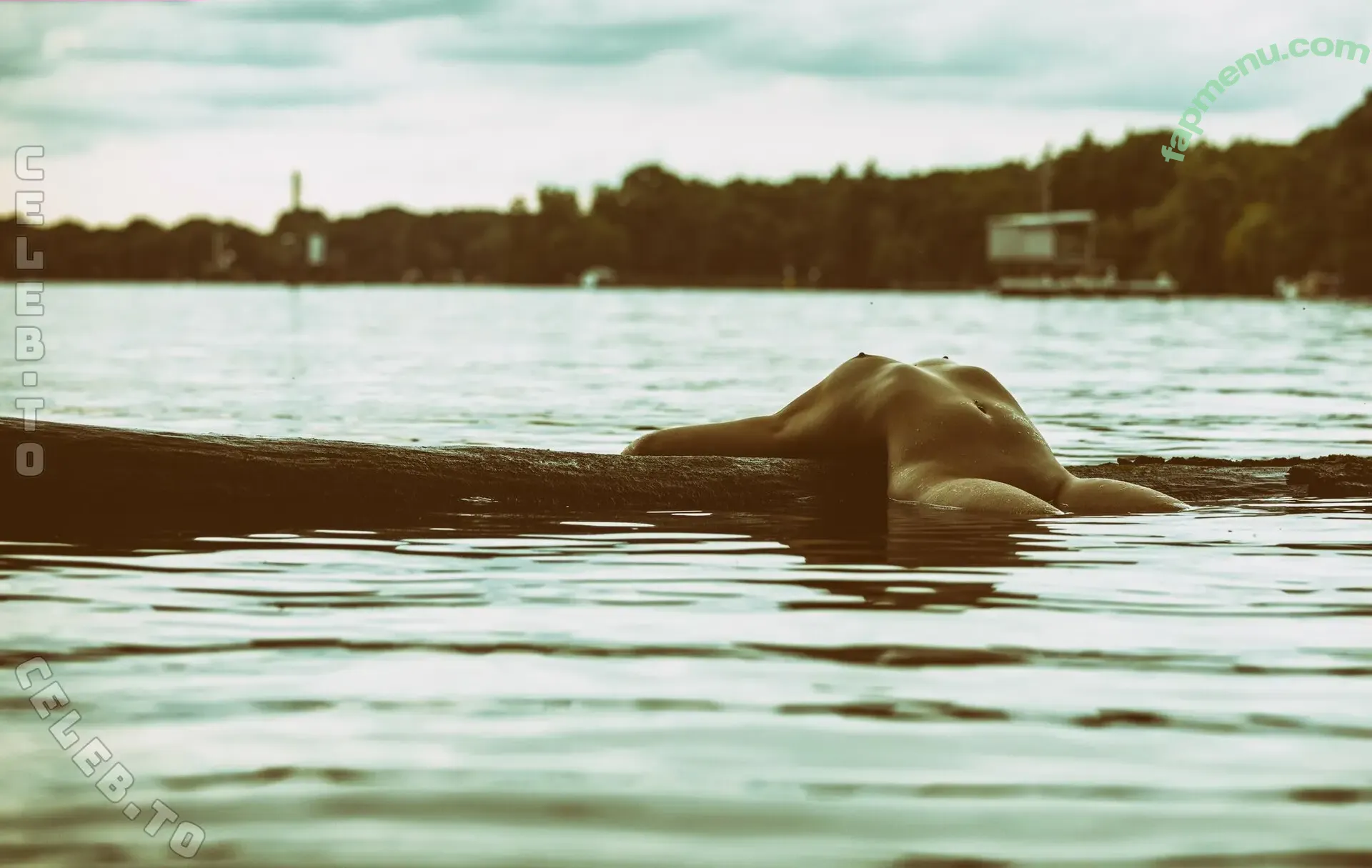 Richtigunkreativ nude photo #0056 (Richtigunkreativ)