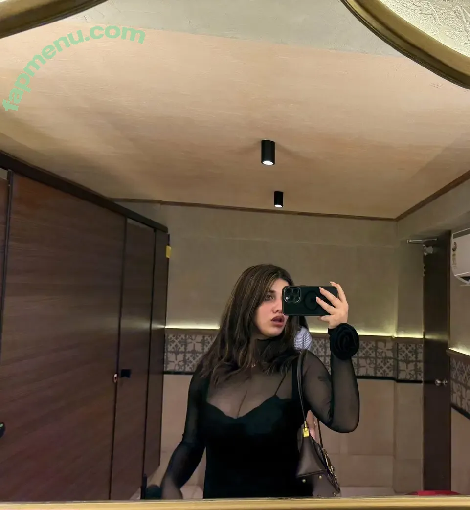 Ridhima Singh nude photo #0023 (Ridd.himaaaaa / Ridhima_z)