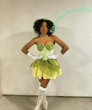 Riele Downs / rieledowns nude photo #0021