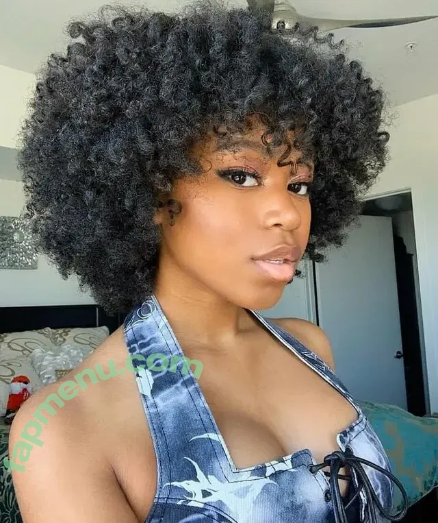 Riele Downs nude photo #0008 (rieledowns)