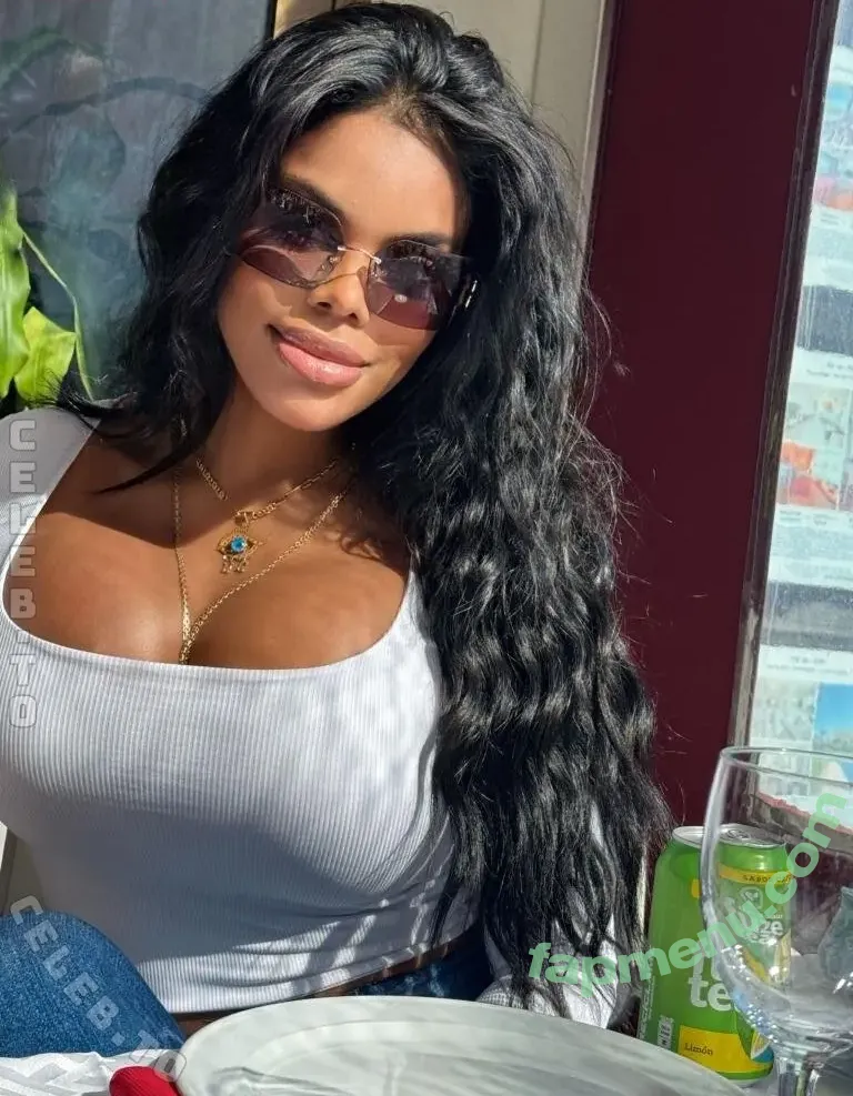 Rihanna Miller nude photo #0075 (canelita_vzla / rihanna_miller_vnzla / rihannamiller)