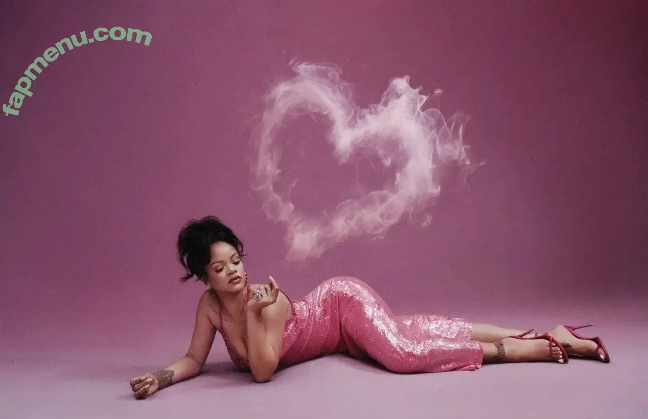 Rihanna nude photo #4157 (badgalriri)