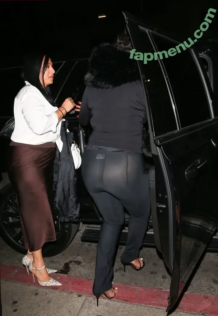 Rihanna nude photo #4763 (badgalriri)