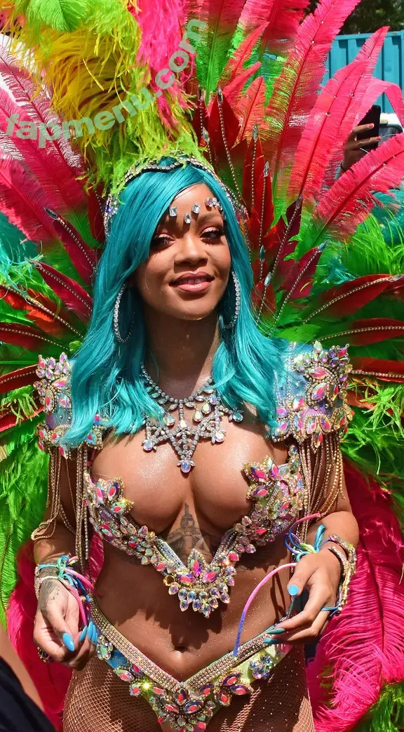 Rihanna nude photo #4771 (badgalriri)