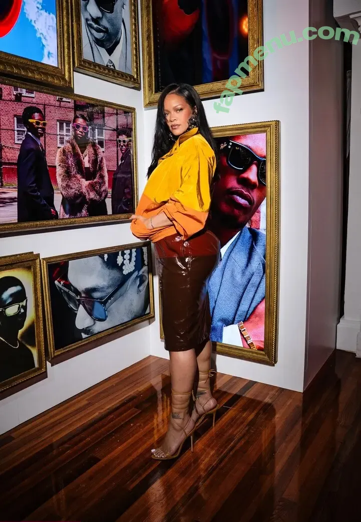 Rihanna nude photo #4836 (badgalriri)