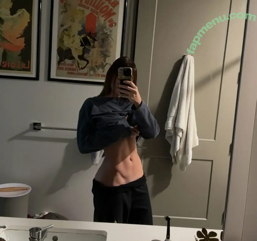 Riiah.Rosae nude photo #0035 (riahrose_official)