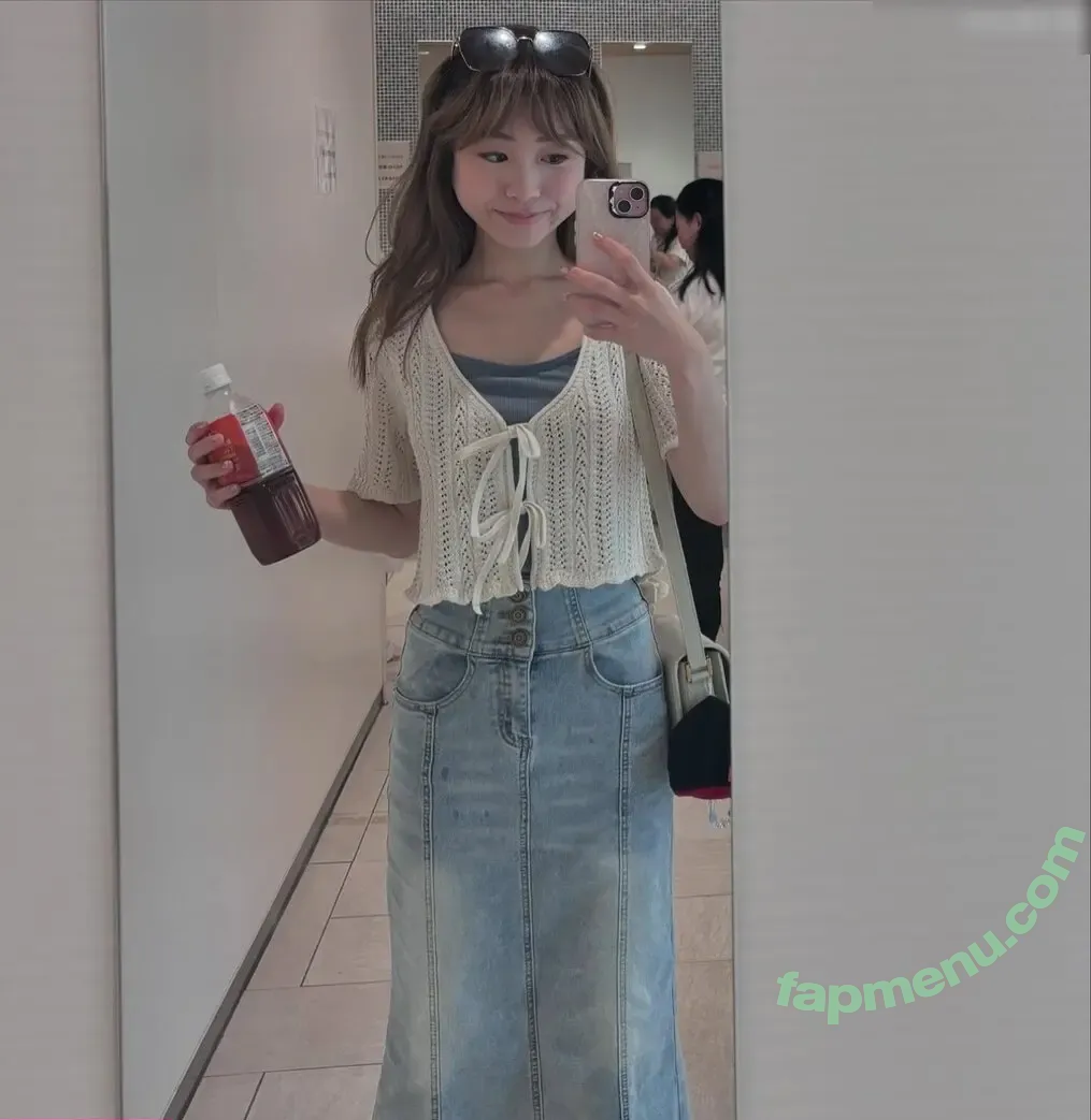 rikaaaa__aaa nude photo #0002 (rikaaaa__aaa)