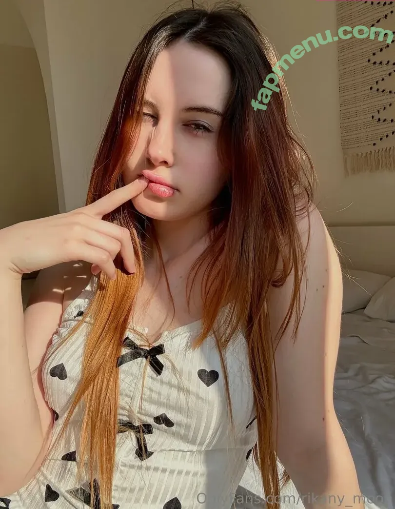 rikany_moon nude photo #0044 (rikany_moon)
