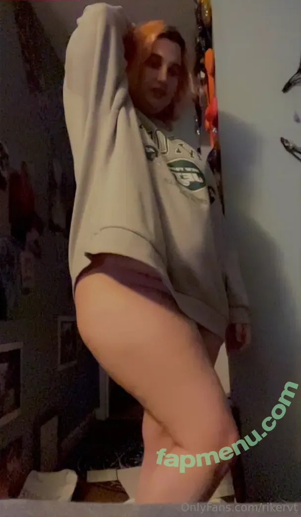 rikervt nude photo #0016 (r_i_k_e_r_t)