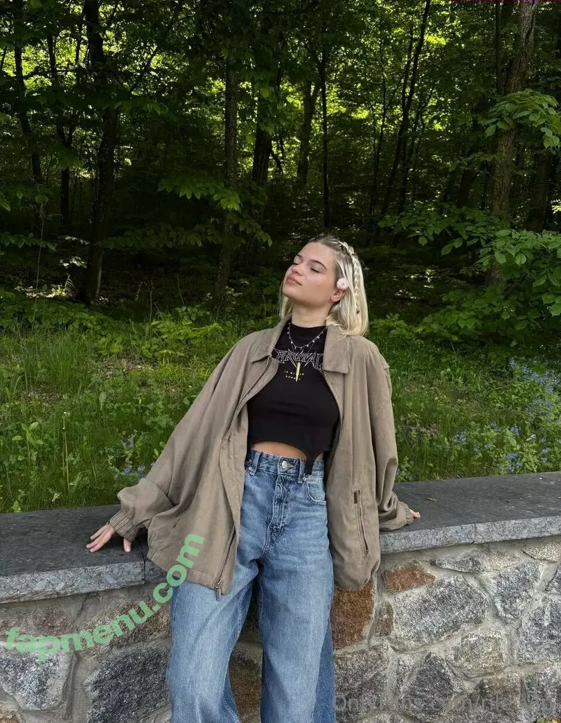 rile_vip nude photo #0005 (reel)