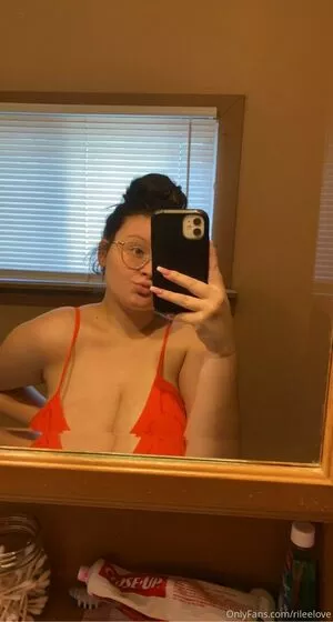 Rileelovee / Rilee Love / rrileylove nude photo #0017
