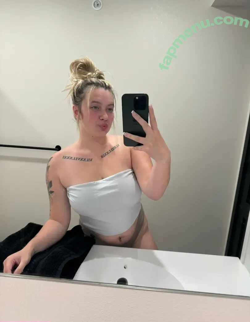 rileighxoxo nude photo #0019 (rileighhxoxo)