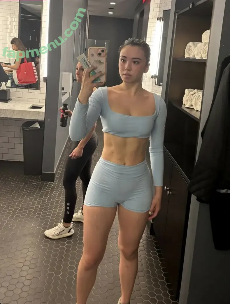 Riley Hahn nude photo #0002 (rileyhahn)
