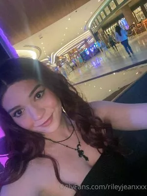 Riley Jean / rileyjean / rileyjeanxxx nude photo #0024