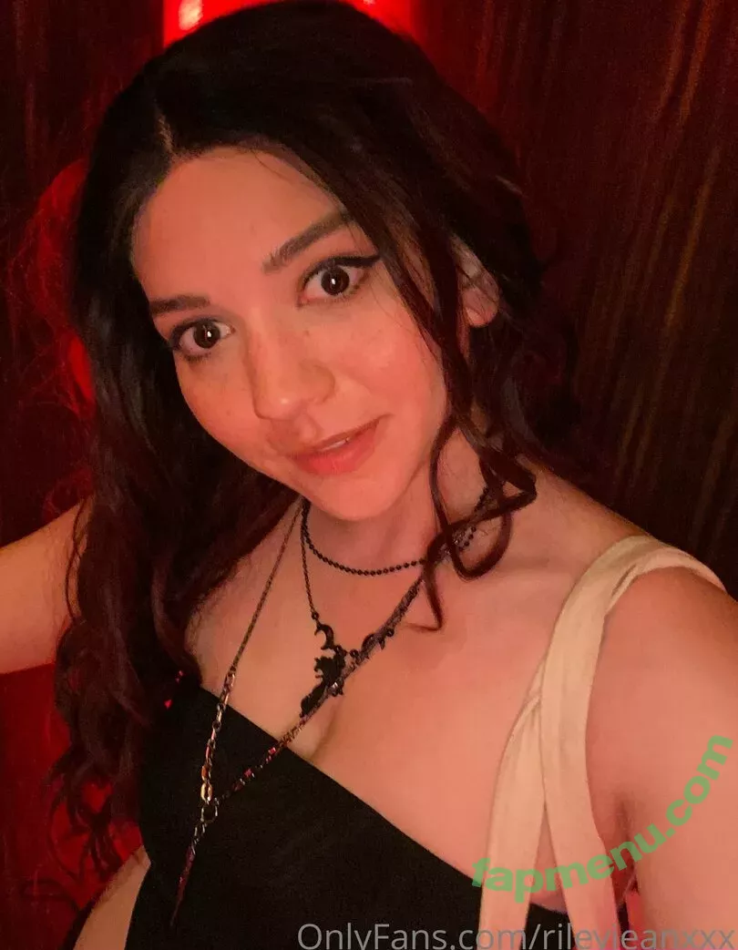 Riley Jean nude photo #0025 (rileyjean / rileyjeanxxx)