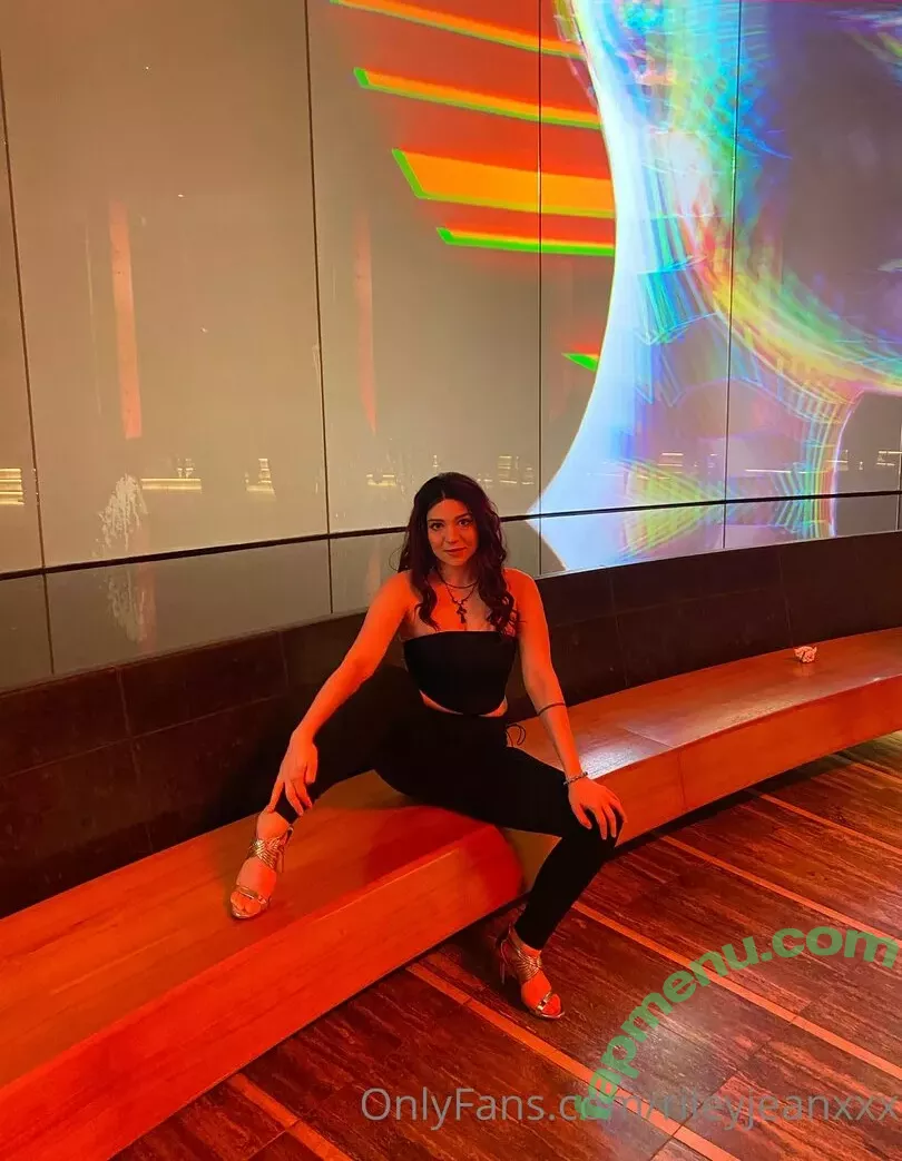 Riley Jean nude photo #0029 (rileyjean / rileyjeanxxx)