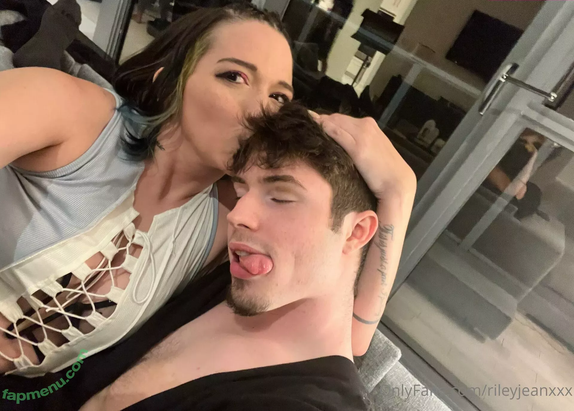 Riley Jean nude photo #0076 (rileyjean / rileyjeanxxx)