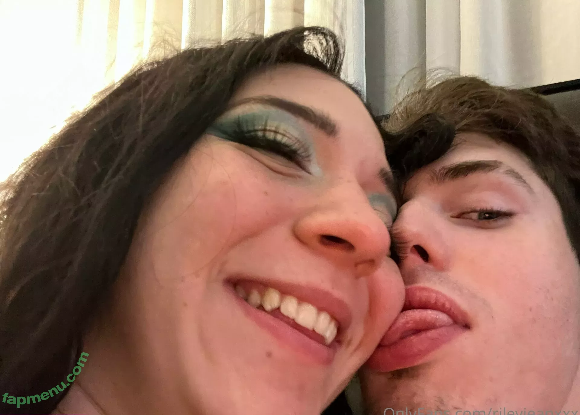 Riley Jean nude photo #0084 (rileyjean / rileyjeanxxx)